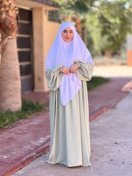 طقم أروى ( بيسطاج مع الأبيض )