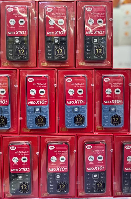 هاتف Itel Neo X10+ (أو Itel X10) هو واحد من الهواتف البسيطة (زرّار) ولكن فيه مميزات ذكية مناسبة للاستعمال اليومي 👍