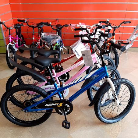 VÉLO ROYALBABY FREESTYLE 20" EXISTE EN 3 COULEURS