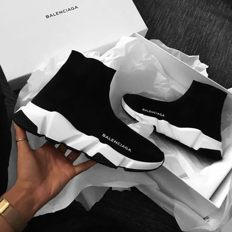 BALENCIAGA NOIR AUTHENTIQUE