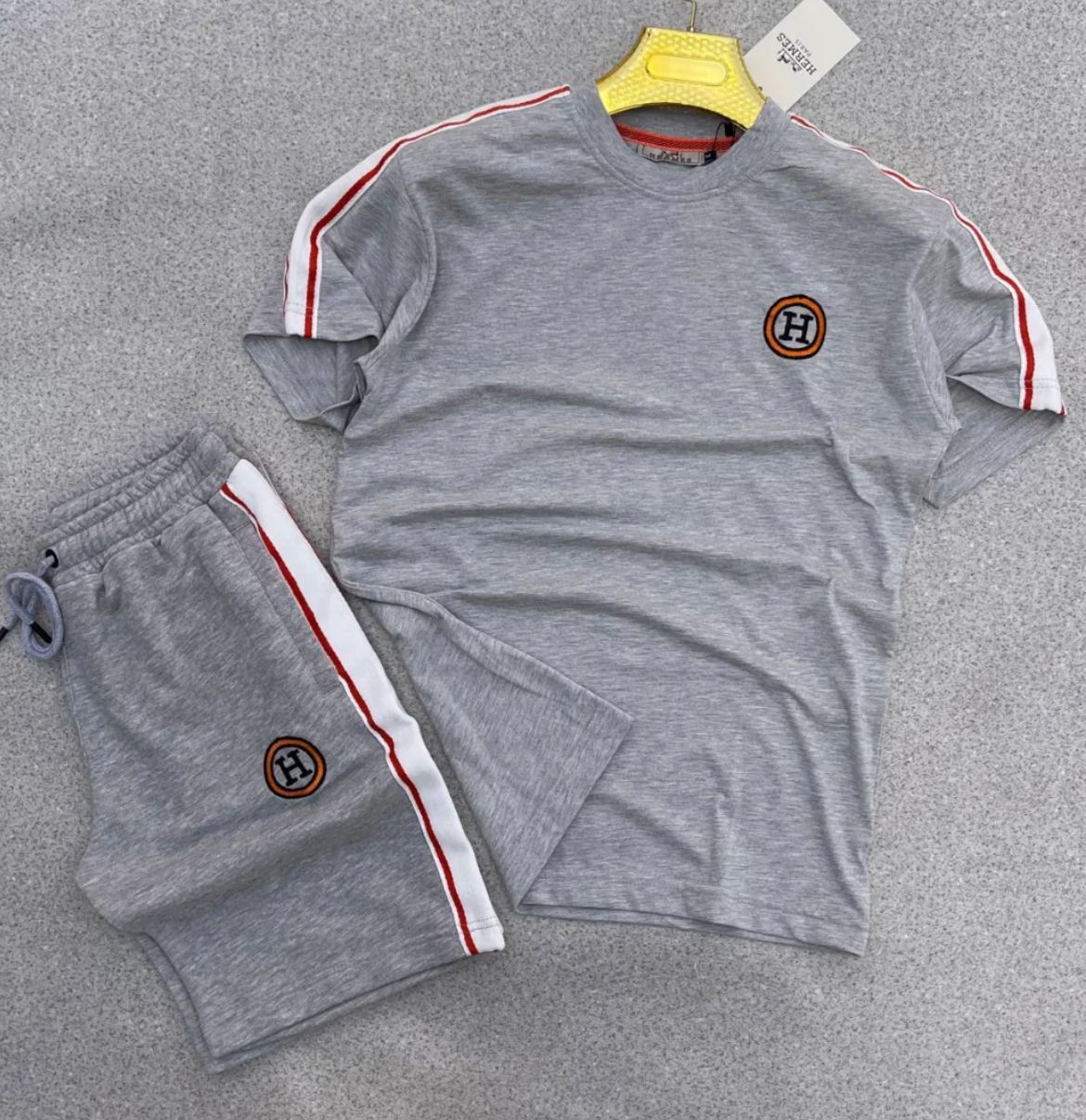 Ensemble Hermes Gris