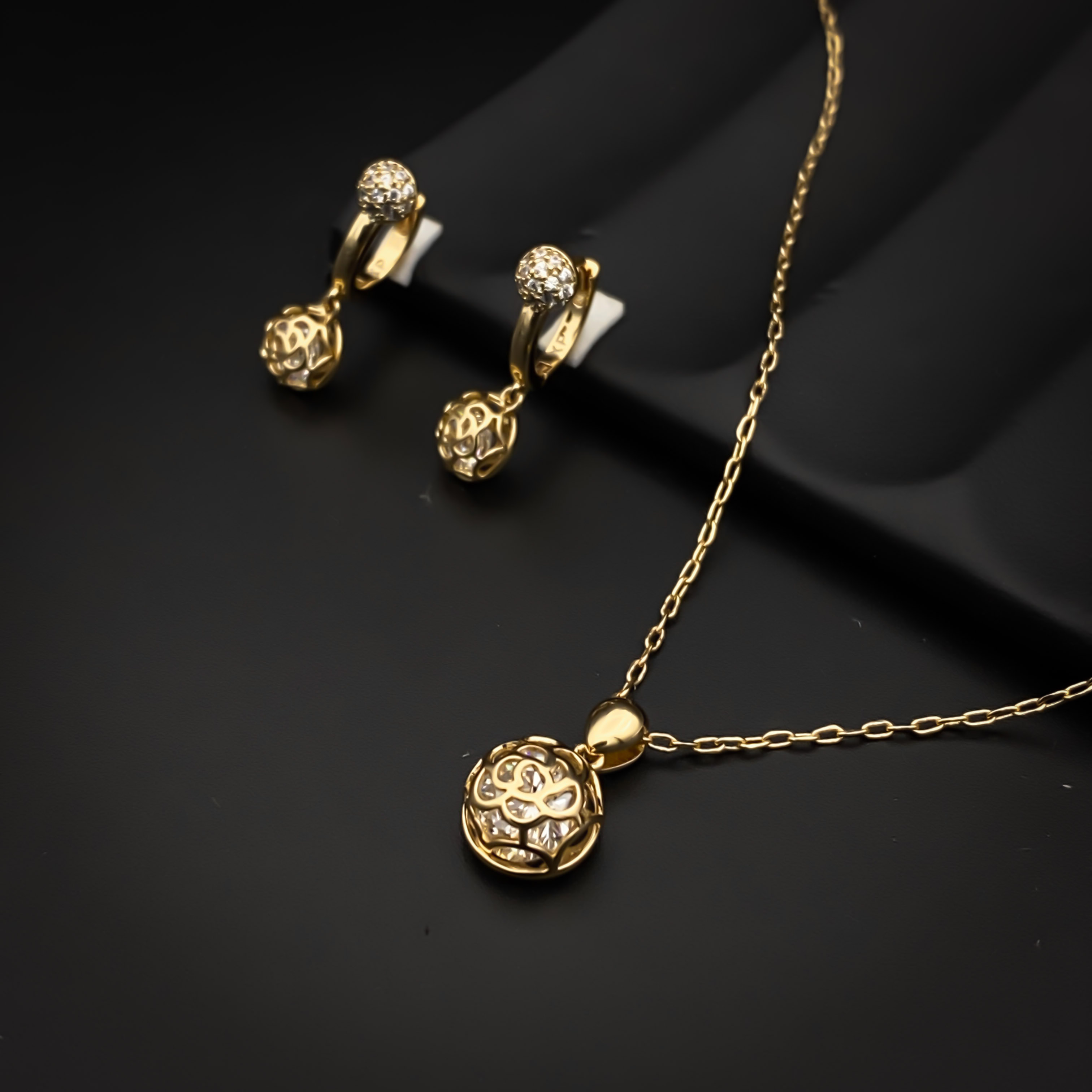 SET-GLD605