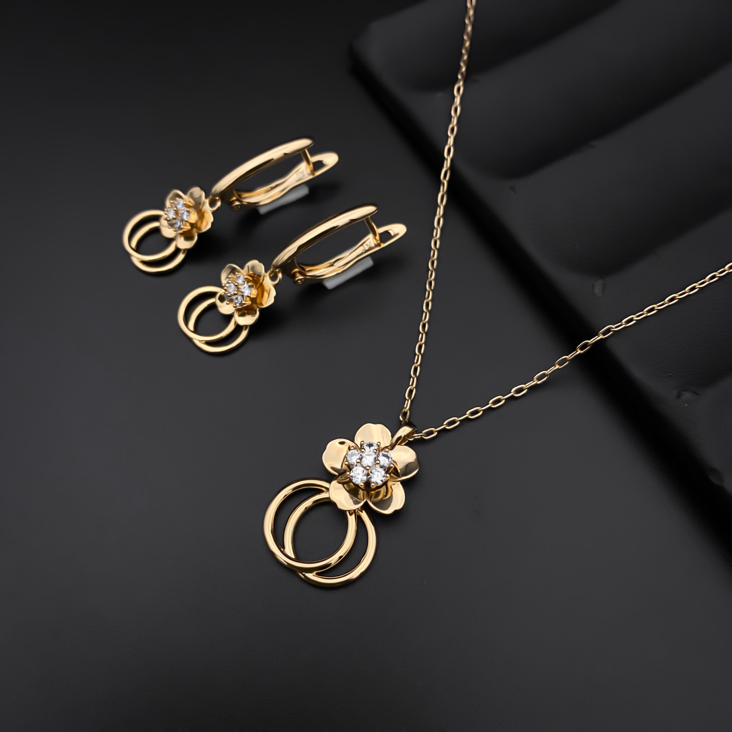 SET-GLD615