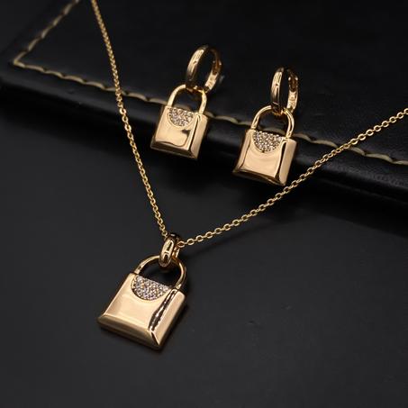 SET-GLD702