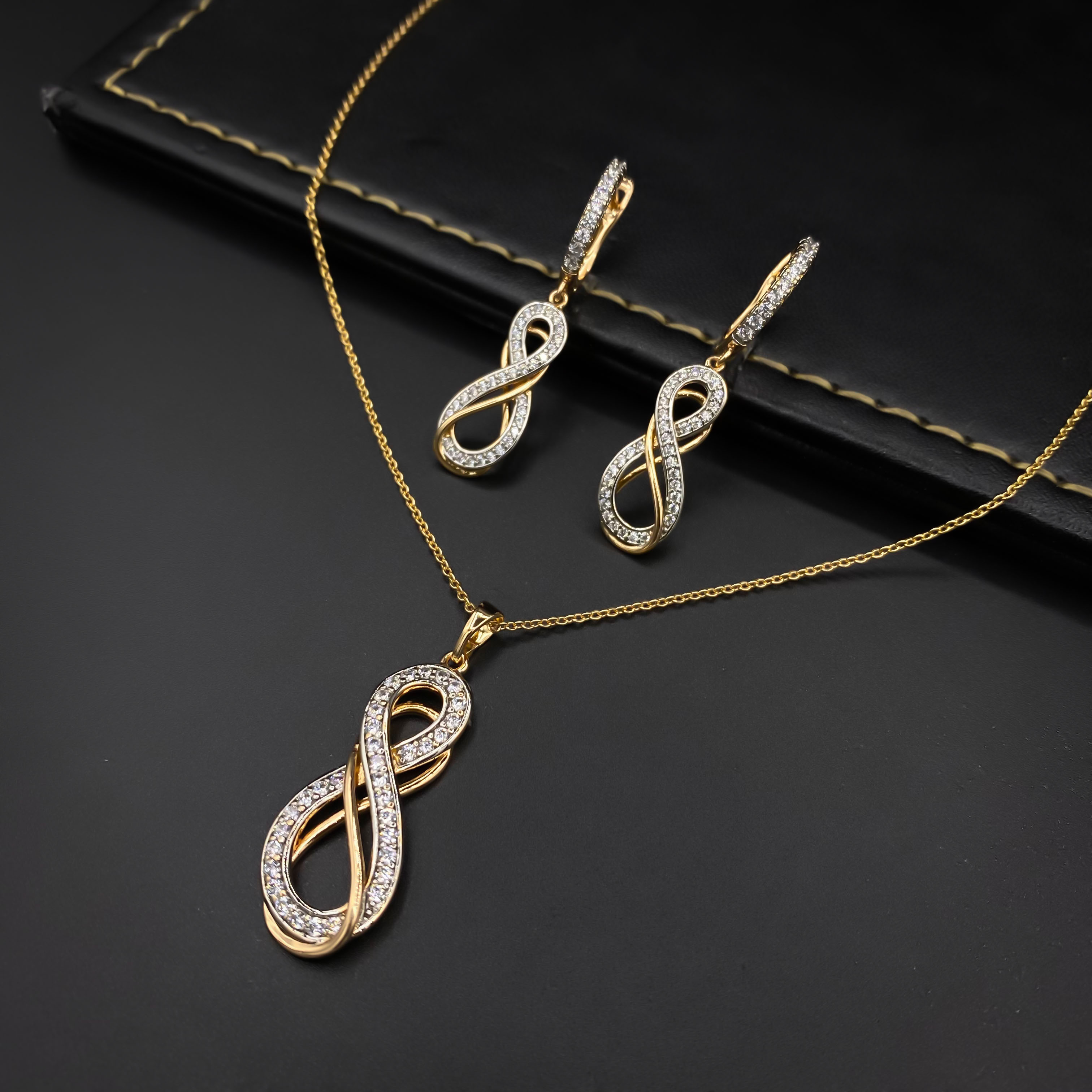 SET-GLD718