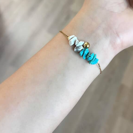 gourmette pierre de turquoise blanc et bleu