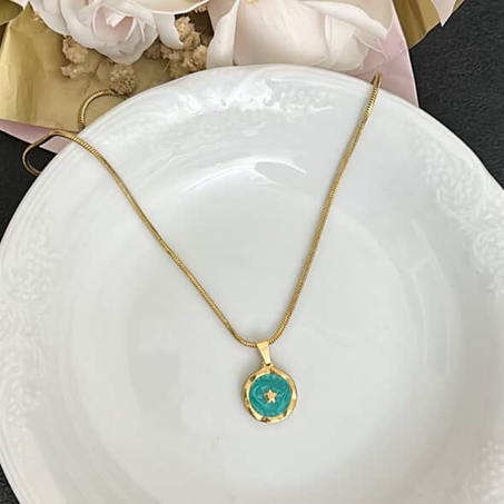Collier Résine bleu-vert