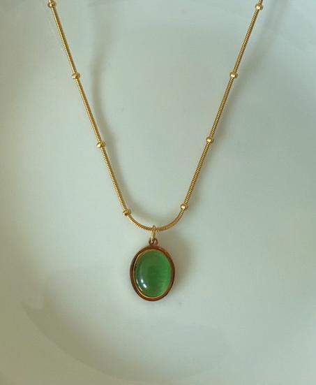 Collier pierre de JADE