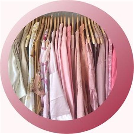 ملابس نسائية