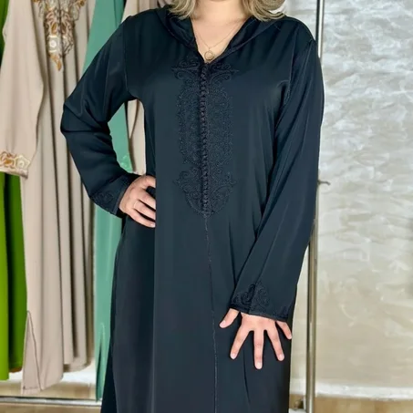 🥳 تخفيض خاص كوني نجمة هذا العيد بإطلالة أنيقة ومميزة 🤩⏳ الكمية محدودة سارعو بالطلب👇🏻قبل نفاذ الكمية⏳(صور غيال)