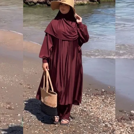 استمتعي بصيفكِ مع بوركيني  كلوش مضاد للماء 💧عملي للمحجبات 🧕 ويجمع بين الأناقة والراحة ✨. تصميم مريح، يوفر حماية عالية من الشمس ☀