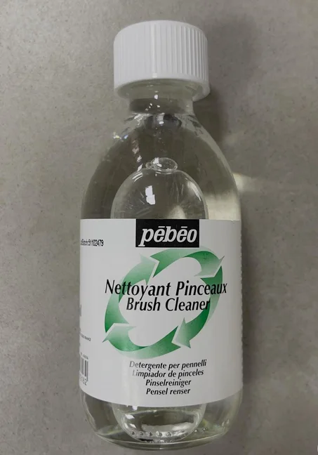 nettoyant pour pinceaux de la marque Pébéo. 245ml