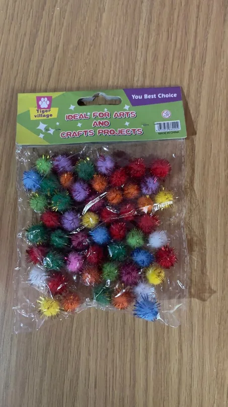 Accessoires créatifs pour travaux manuels — Lettres & chiffres pailletés, yeux mobiles, papillons décoratifs