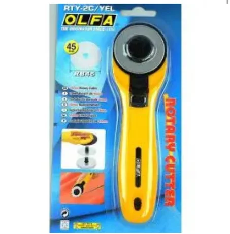 outil de coupe rotatif (rotary cutter) de marque DAFA avec poignée à prise coussinée et protection flexible.