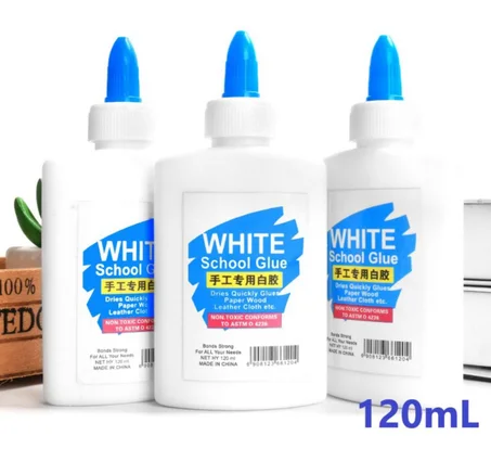 colle scolaire blanche de la marque Lai Wang.