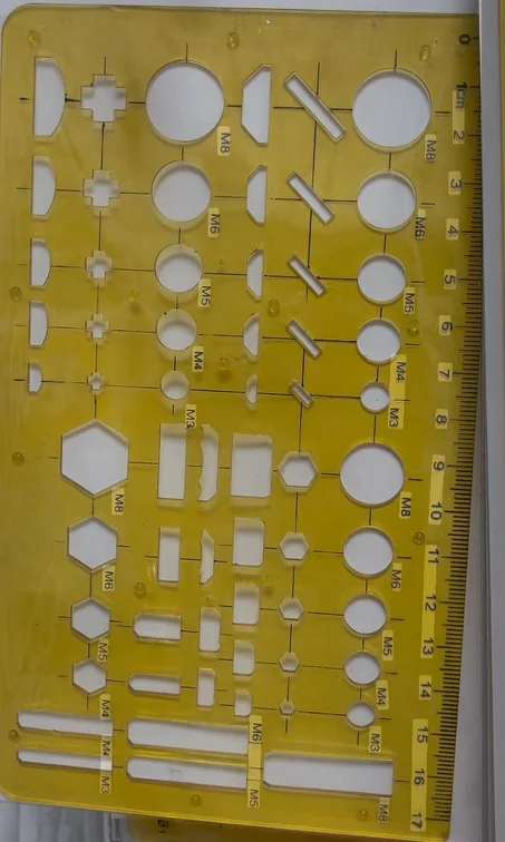 gabarit de dessin technique jaune,