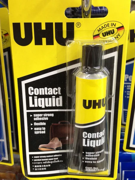 l'Adhésif Liquide Contact UHU (UHU Contact Liquid)