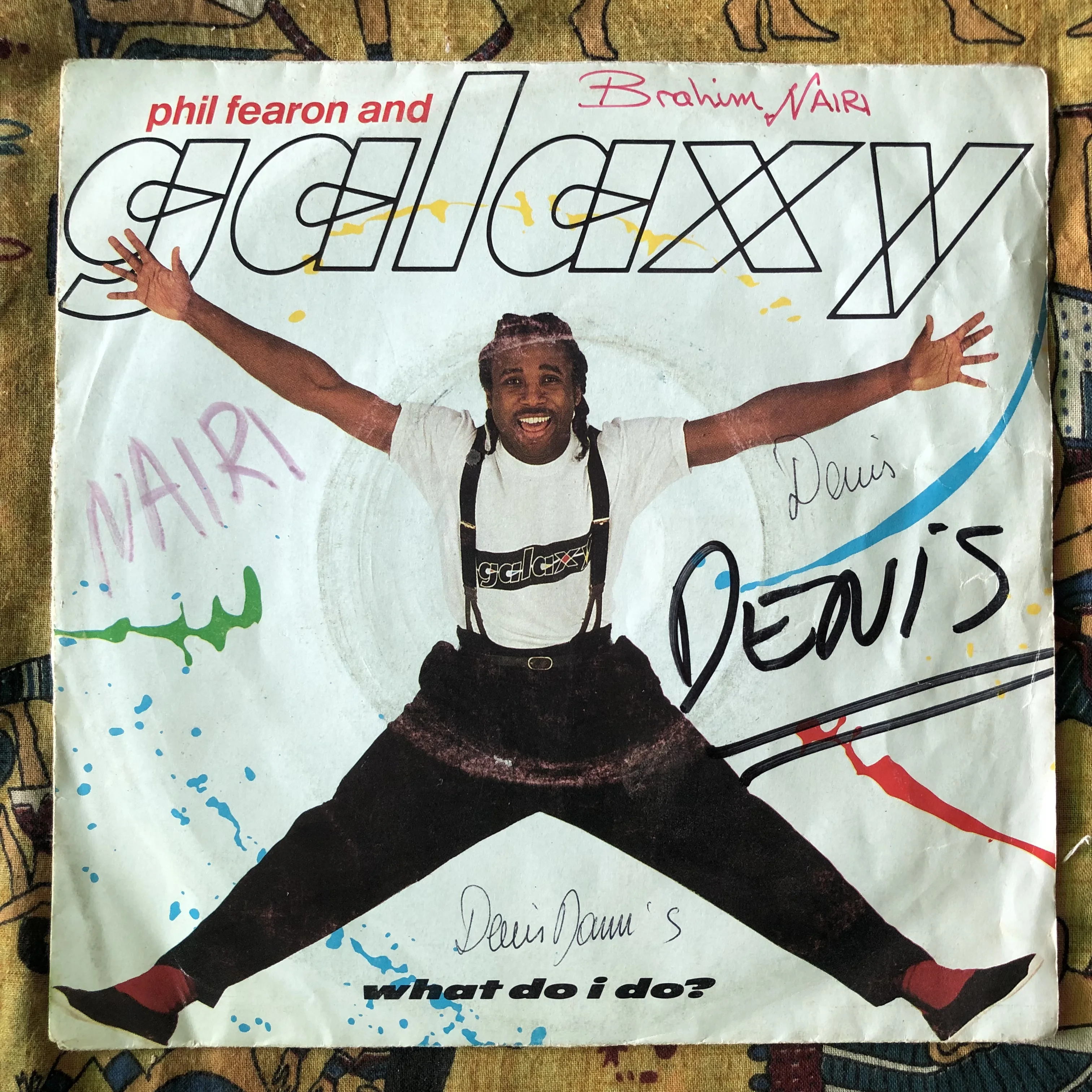 Phil Fearon & Galaxy – What Do I Do?