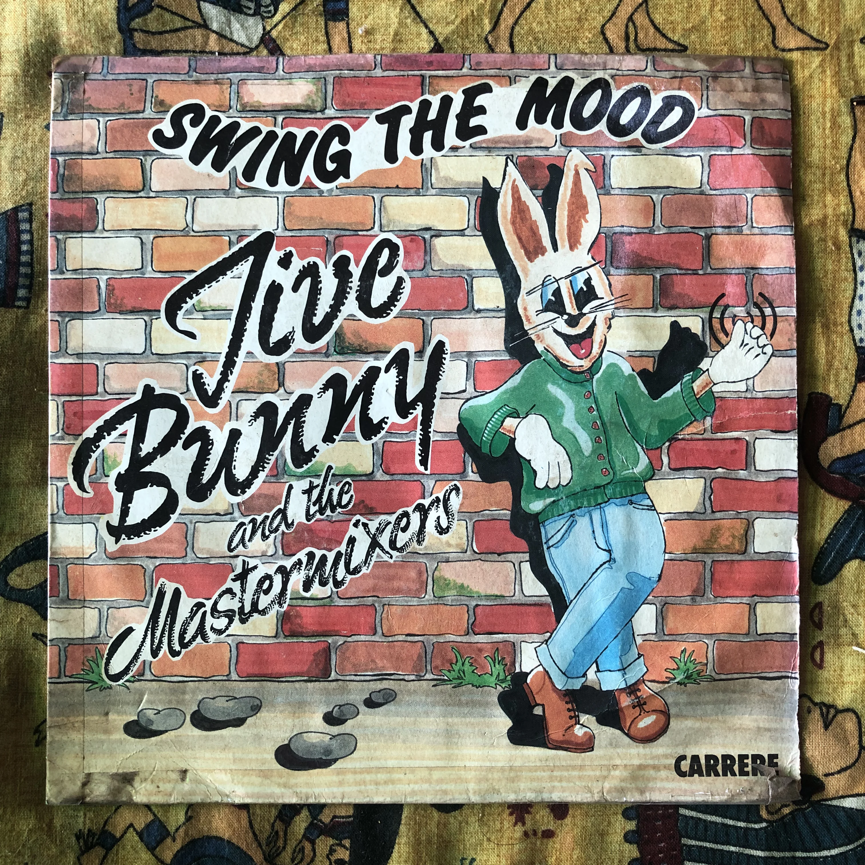 Jive Bunny And The Mastermixers – Swing The Mood