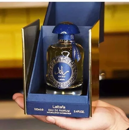 عطر رائد سيلفر للرجل من دار لطافة للعطور