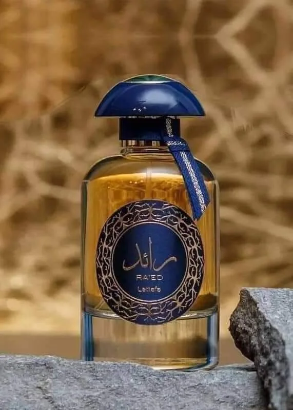 عطر رائد سيلفر للرجل من دار لطافة للعطور