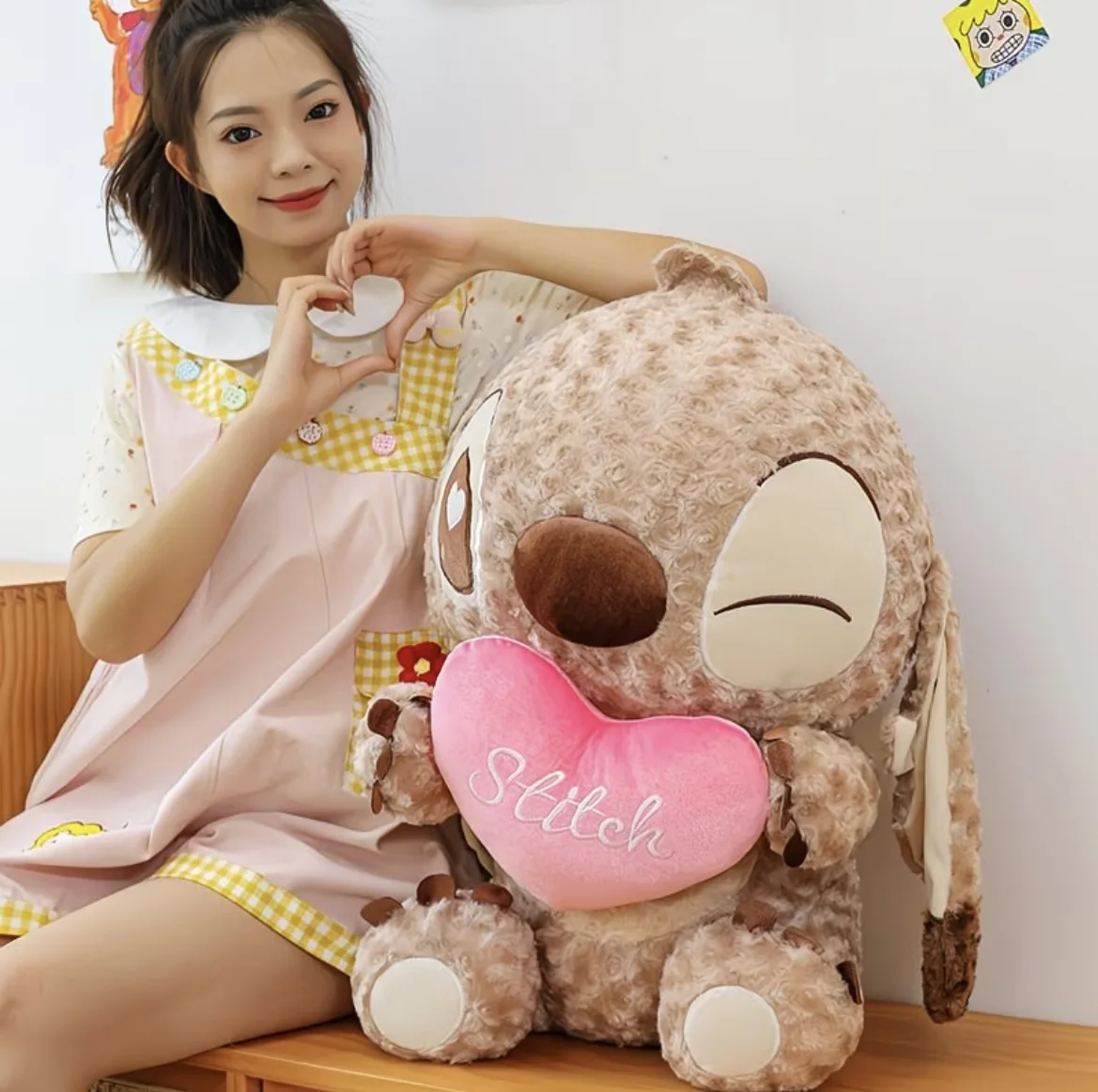 Peluche Stitch Chocolate Géante avec Cœur – Stock limité 🚨