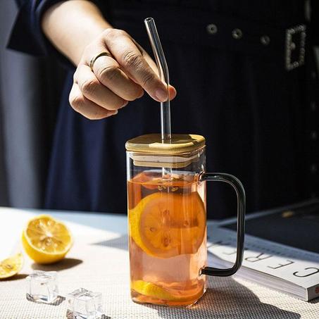 كوب زجاجي شفاف مربع سعة 400 مل للقهوة المثلجة والصودا، بغطاء من الخيزران، وكوب حليب زجاجي بسيط، وكوب عصير بغطاء ومقبض، وكوب مشروبات باردة