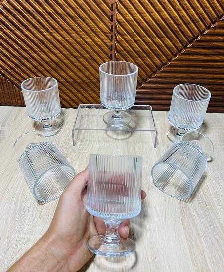 مجموعة من 6 أكواب بيضاء عالية الجودة - زجاج محفور للمياه والعصير والحليب