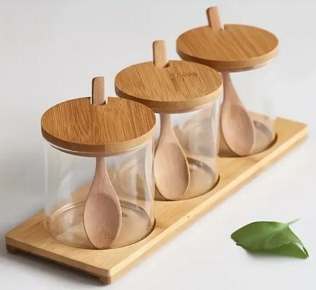 طقم زجاجي عالي الجودة بغطاء من الخيزران - فتحة واسعة، تصميم مانع للتسرب، مع ملعقة قابلة لإعادة الاستخدام