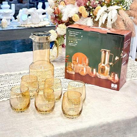 مجموعة عصير (إبريق 1800 مل + 6 أكواب سعة 330 مل) مجموعة من 7 قطع - إبريق و6 أكواب ماء