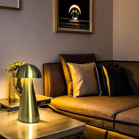 مصباح طاولة ذهبي قابل لإعادة الشحن، متعدد الاستخدامات مع بطارية مدمجة