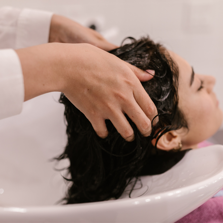 العناية بالشعر