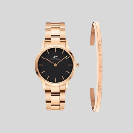 باك ساعة  انيقة مع براسلي مميز لرجال و لنساء