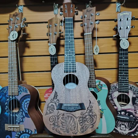 UKULELE CONCIERTO MEMPHIS