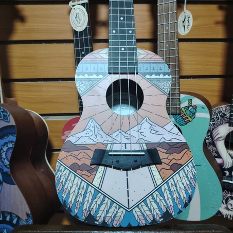 UKULELE CONCIERTO MEMPHIS