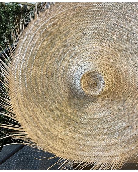 CHAPEAU DE PAILLE À FRANGES