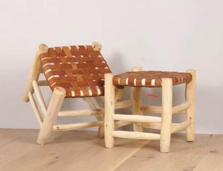 TABOURET ARTISANAL EN CUIR