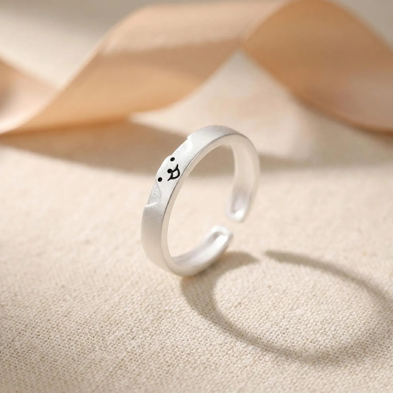 Matching Couple Rings