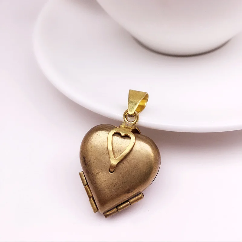 Vintage Locket Pendant