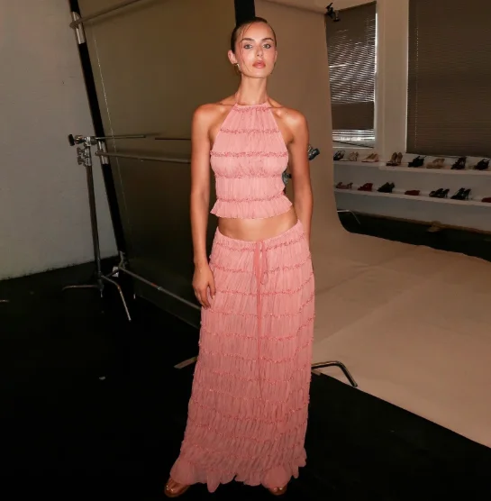 Backless Lace up Halterneck Sling Top Suit Wooden Ear Pleated Dress Two Piece Set