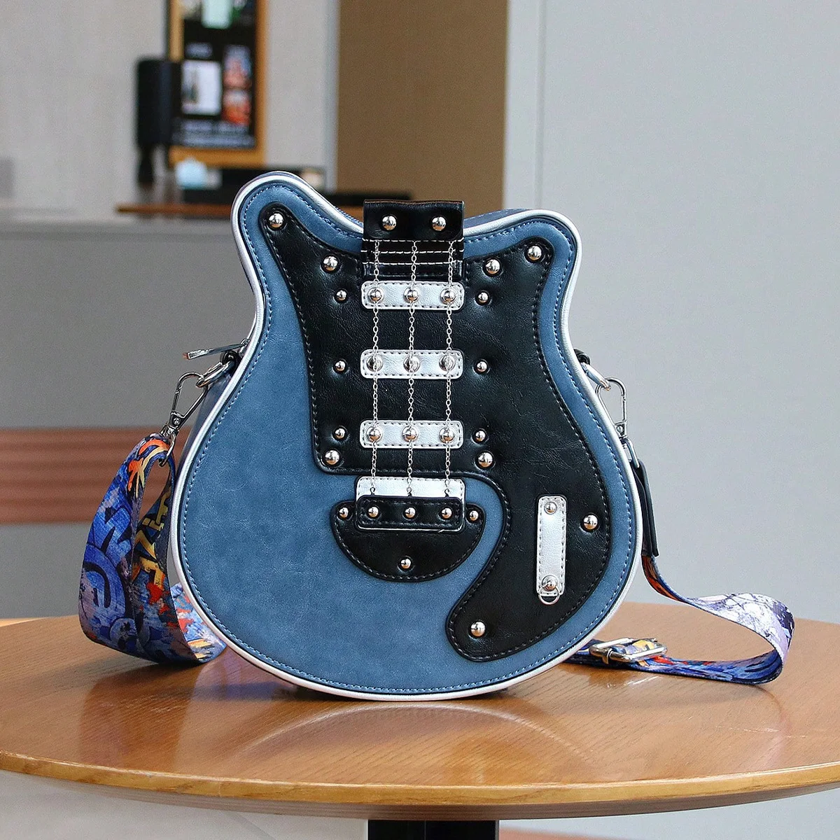 Designed Guitar Muse