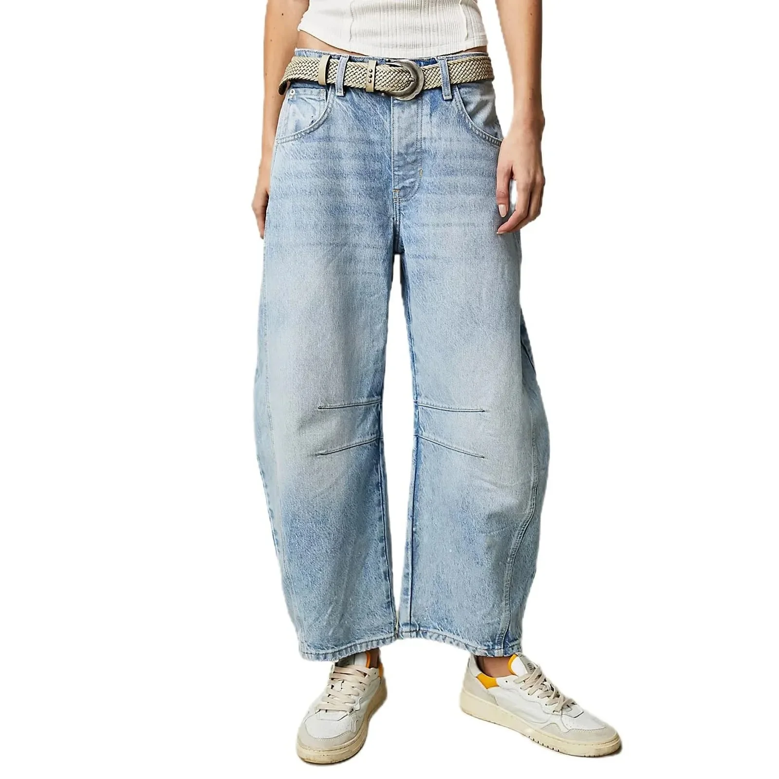 Aficas Mid-Rise Barrel Jeans