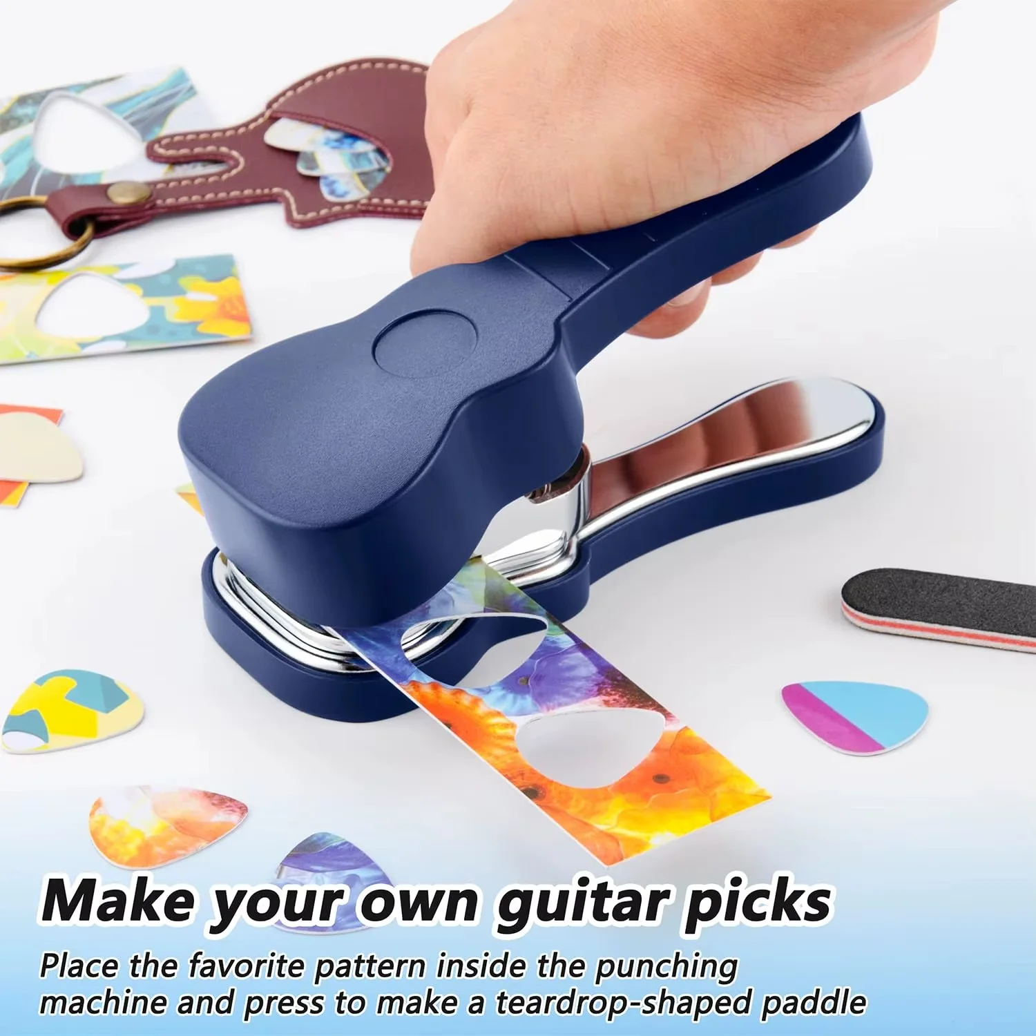 🎸 Guitar Pick Punch