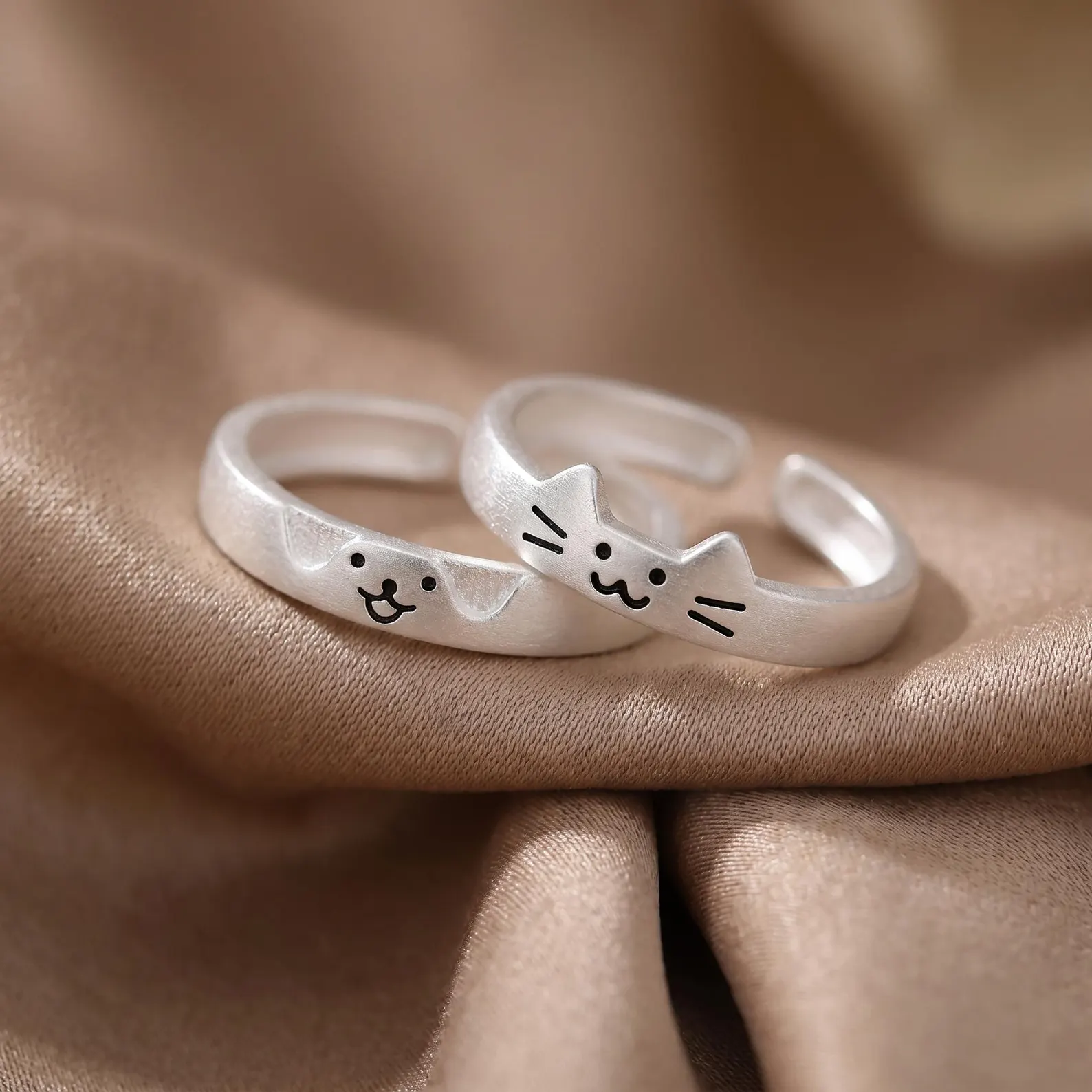Matching Couple Rings