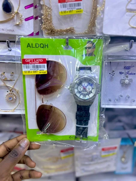 Lunette plus montre