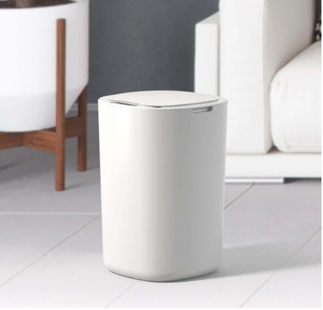 SMART TRASH CAN
