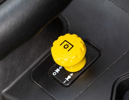 🚜 John Deere S240