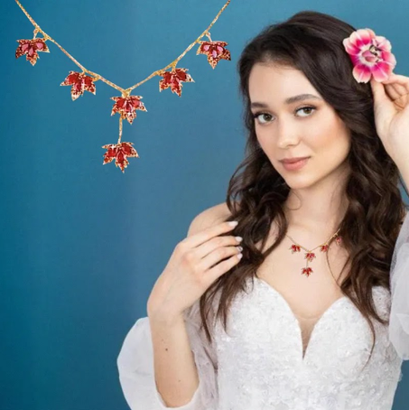 sparkling Red maple necklace