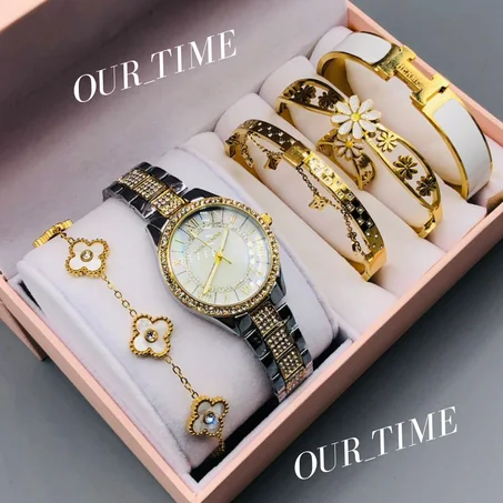 ✨ كوفري للنساء: ساعة ⌚ فخمة + خاتمين 💍💍 لإكمال الأناقة + 4 براسلي 💫 وكلها مصنوعة من الفولاذ المقاوم للصدأ ⚙️ مع الضمان 📜