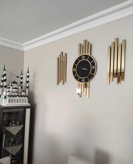 ساعة البيانو الكلاسيكية مودال 2026 تحفة ✨✨